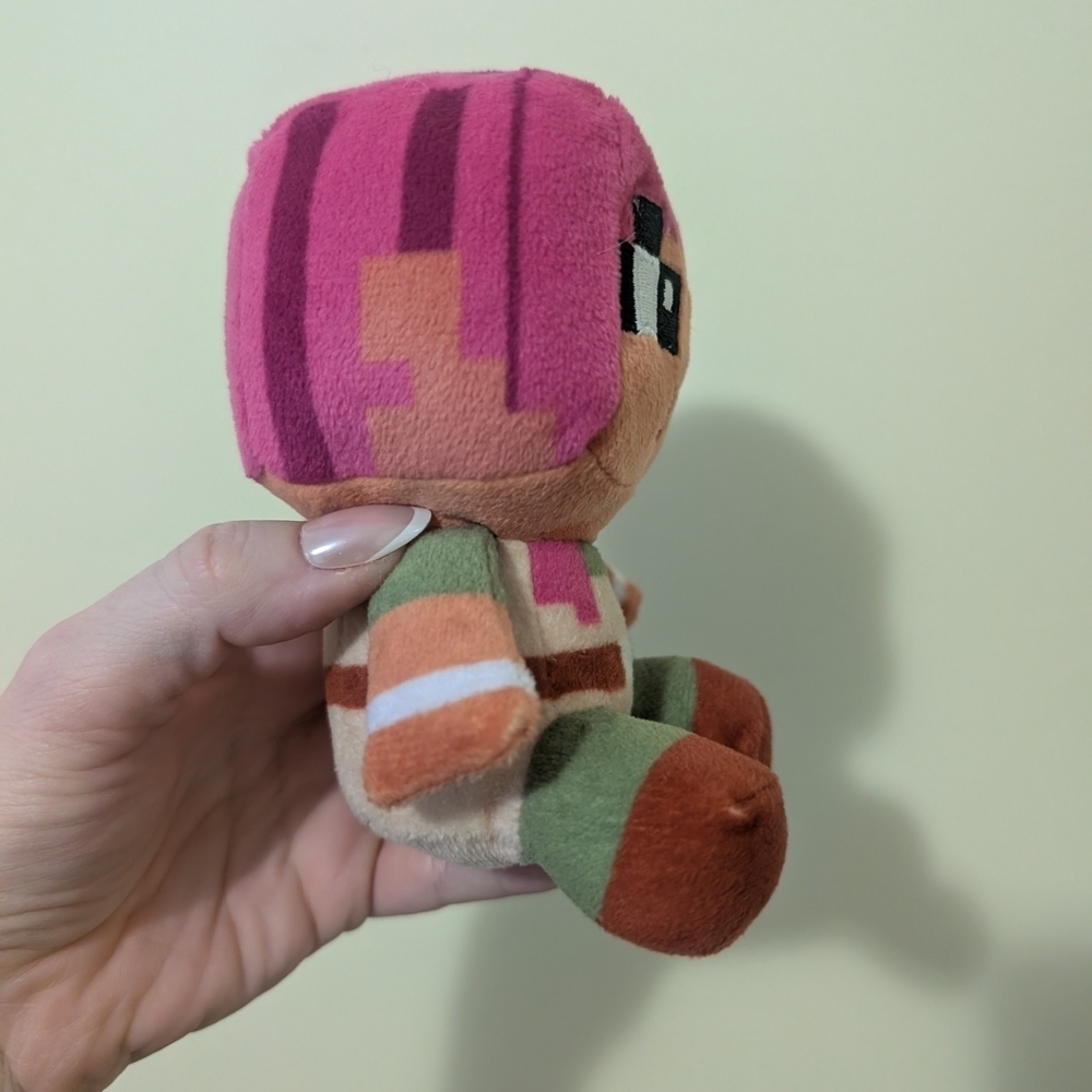 Pair Of Minecraft Pixel Plush Toy with Pink Hair and Green Turtle - Picture 3 of 11